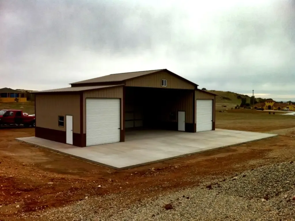 Commercial & Custom Buildings metal building - View details and pricing